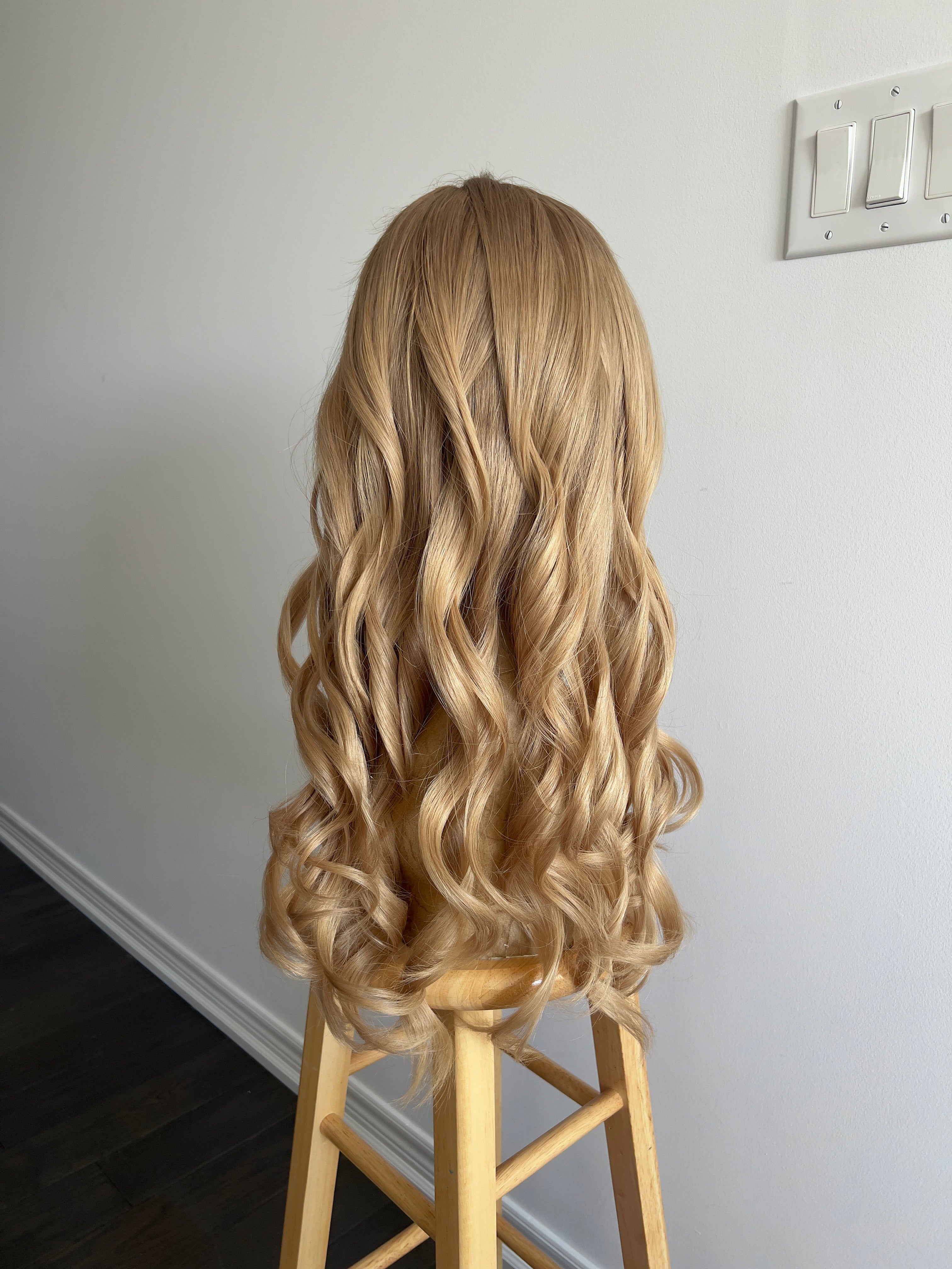 Wheatstone Breeze | Warm Sandy Blonde Ombre