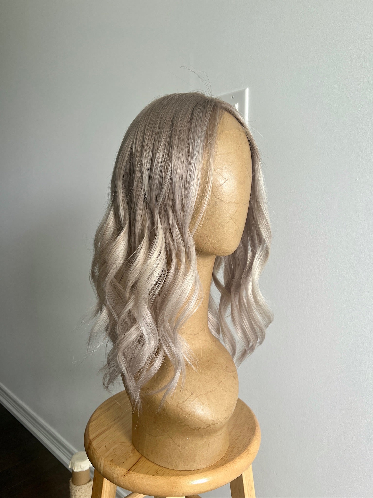 December | Ashy Tone Light Blonde with Platinum Balayage