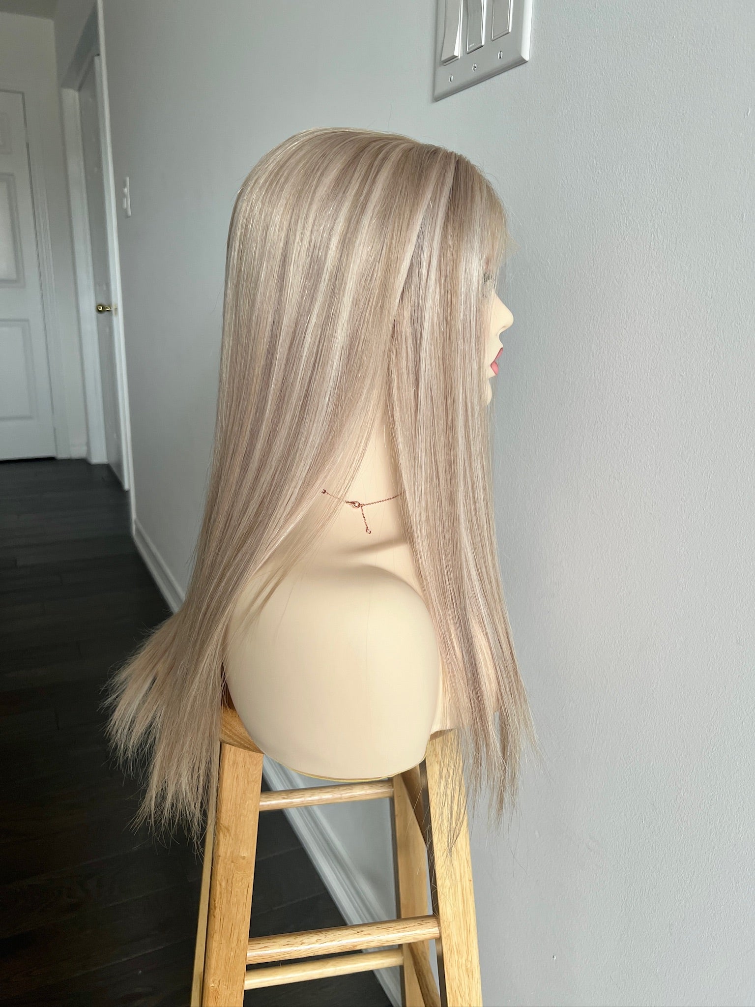 Sandy Beach | Sandy Blonde with Platinum Blonde Babylights