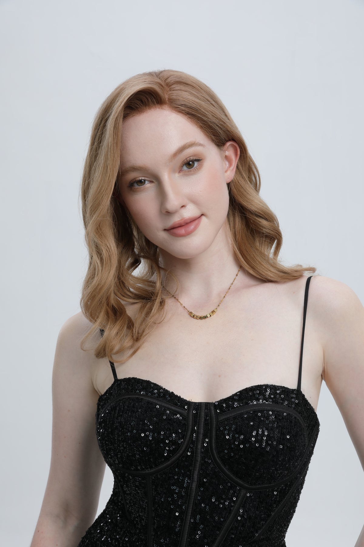 HK Milk Tea | Beige Tone Medium Blonde with Subtle Long Root Melt