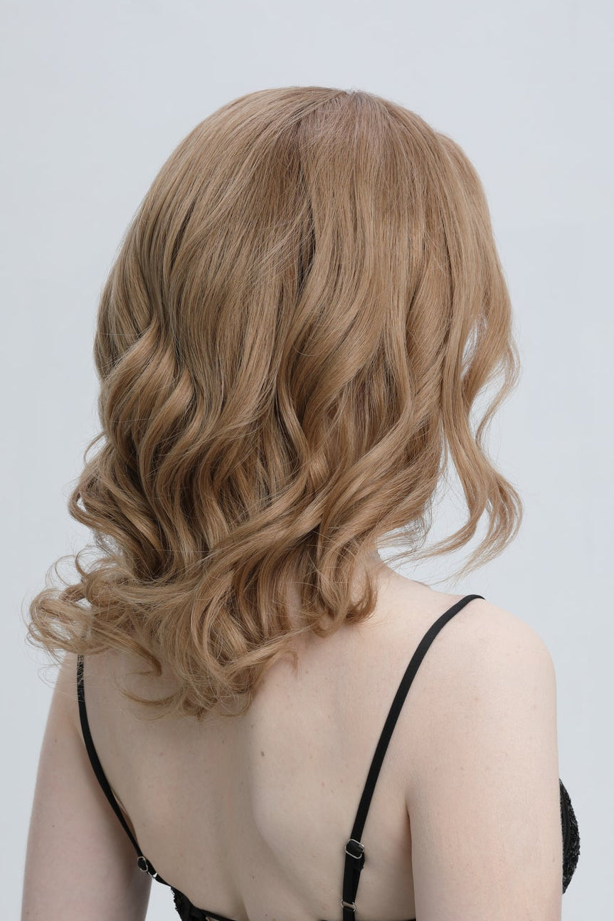 HK Milk Tea | Beige Tone Medium Blonde with Subtle Long Root Melt