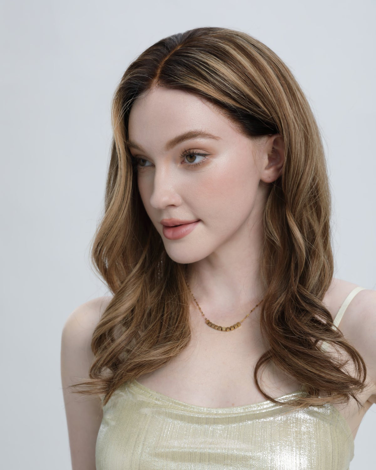 Cinnamon Bark | Dark Brown with Honey Blonde Defined Highlights and Face-framing Highlights