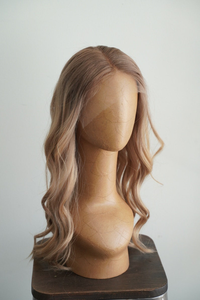 HK Milk Tea | Beige Tone Medium Blonde with Subtle Long Root Melt