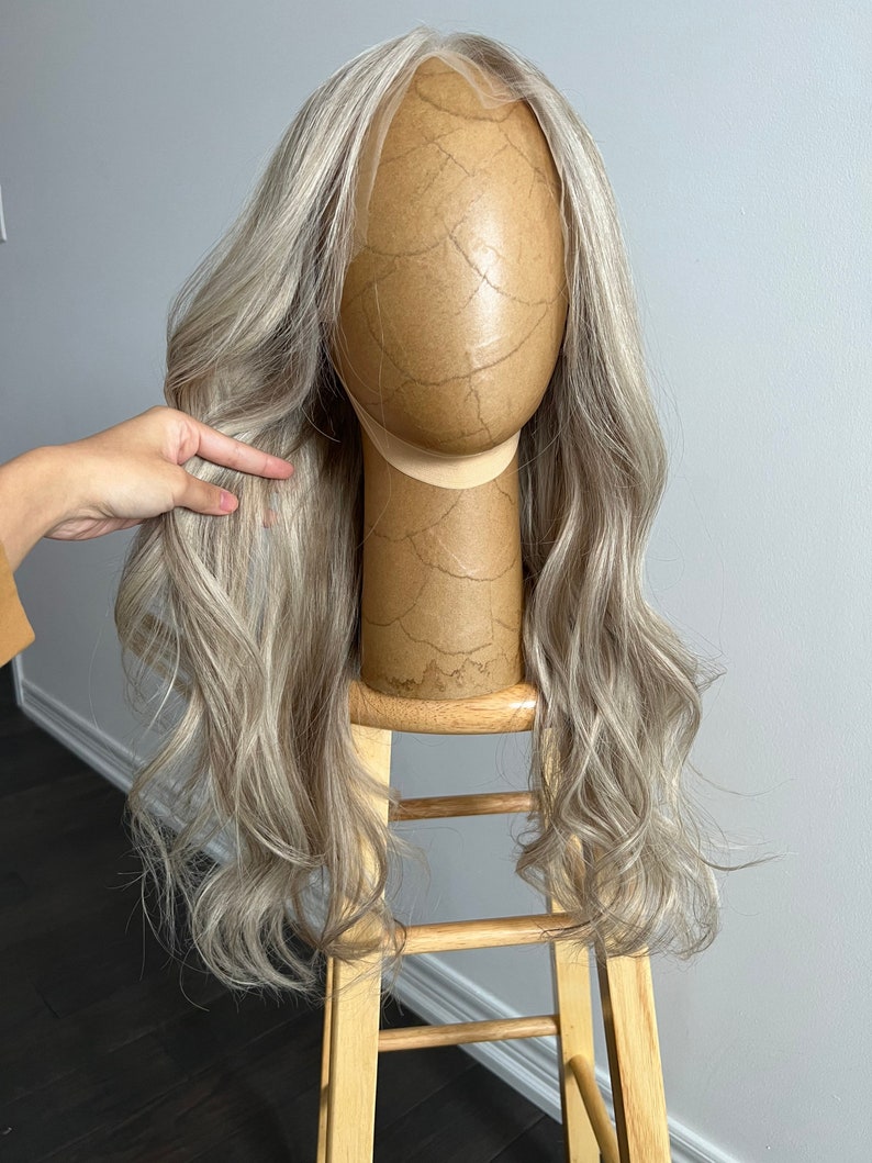 Sandy Beach | Sandy Blonde with Platinum Blonde Babylights