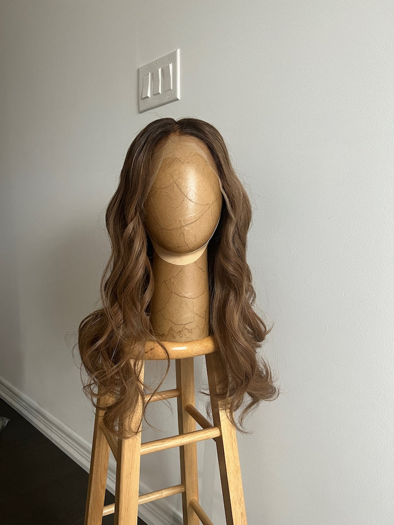 Honeyed Toffee | Light Toffee with Dark Brown Shadow Roots