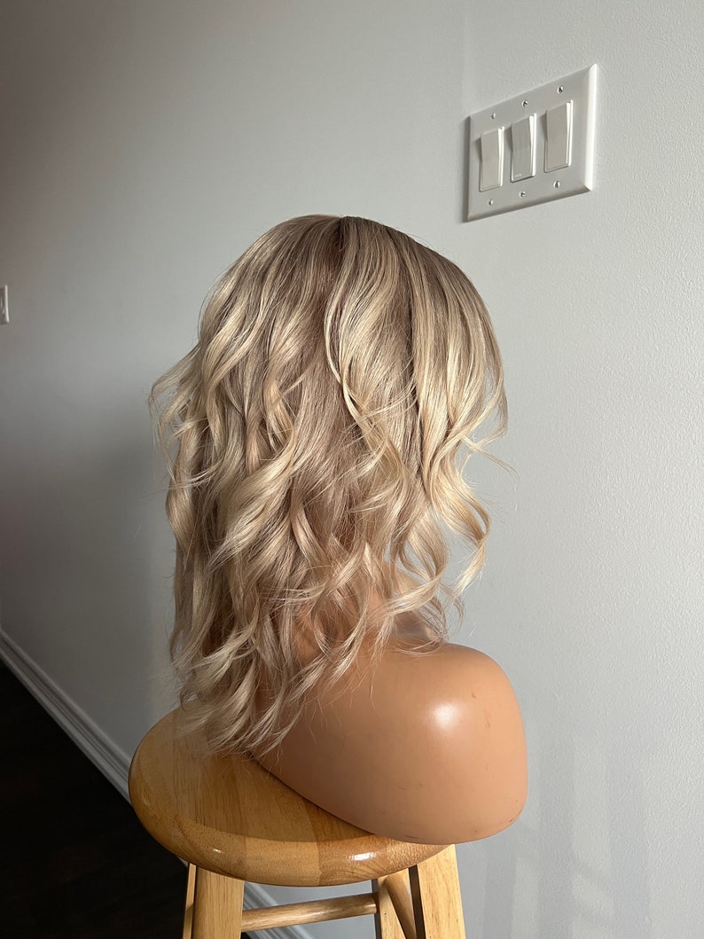 Sandy Beach | Sandy Blonde with Platinum Blonde Babylights