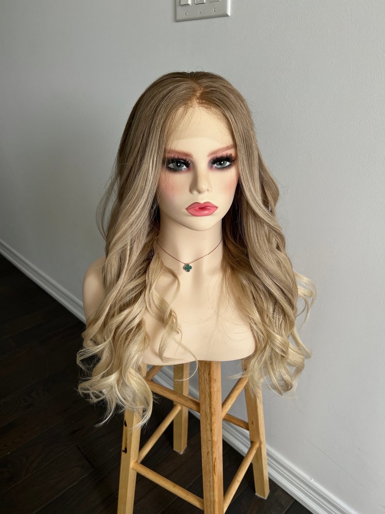Summer in Cali | Ashy Blonde with Dark Blonde Balayage