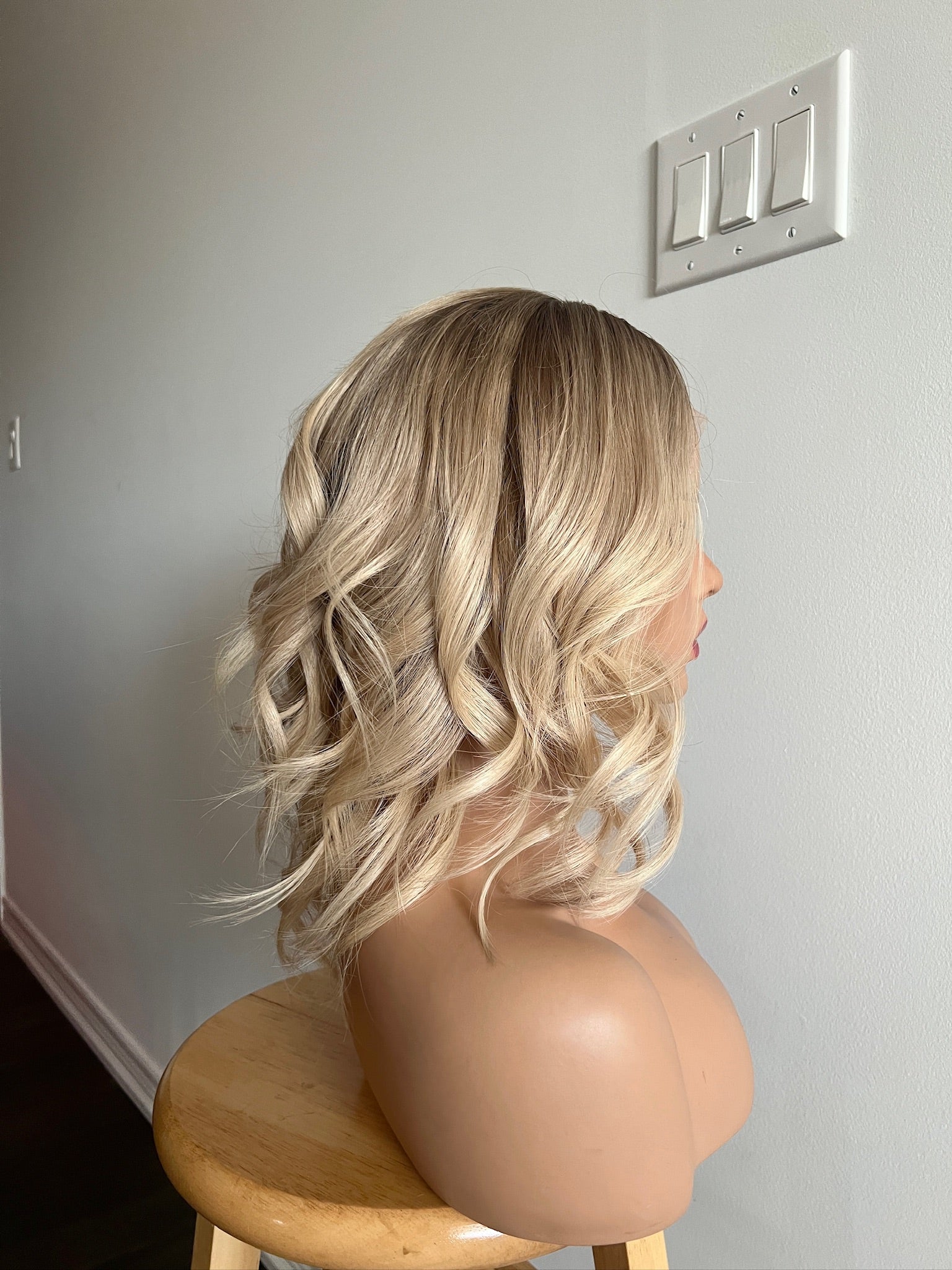 Summer in Cali | Creamy Blonde with Dark Blonde Balayage
