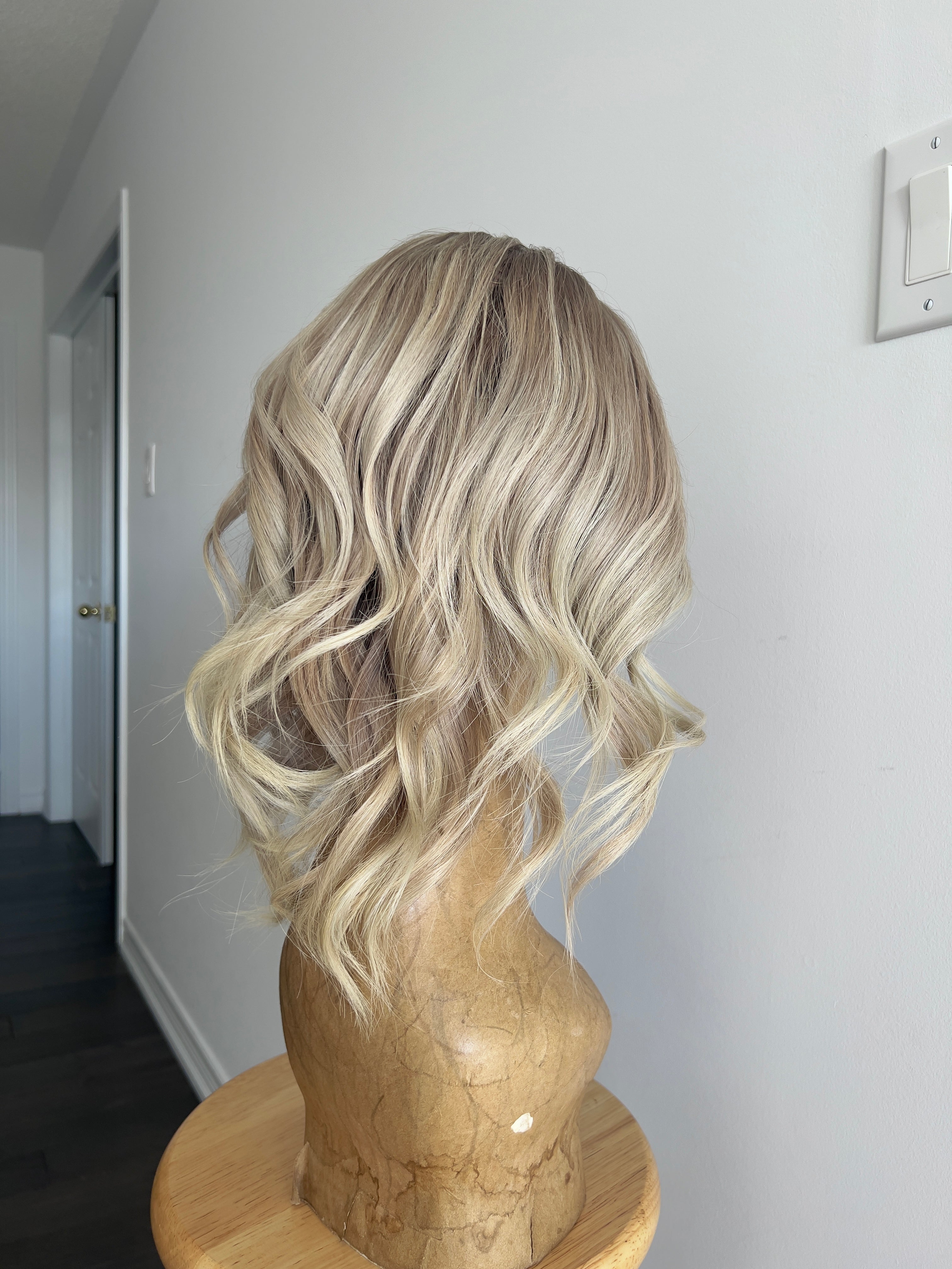 December | Ashy Tone Light Blonde with Platinum Balayage