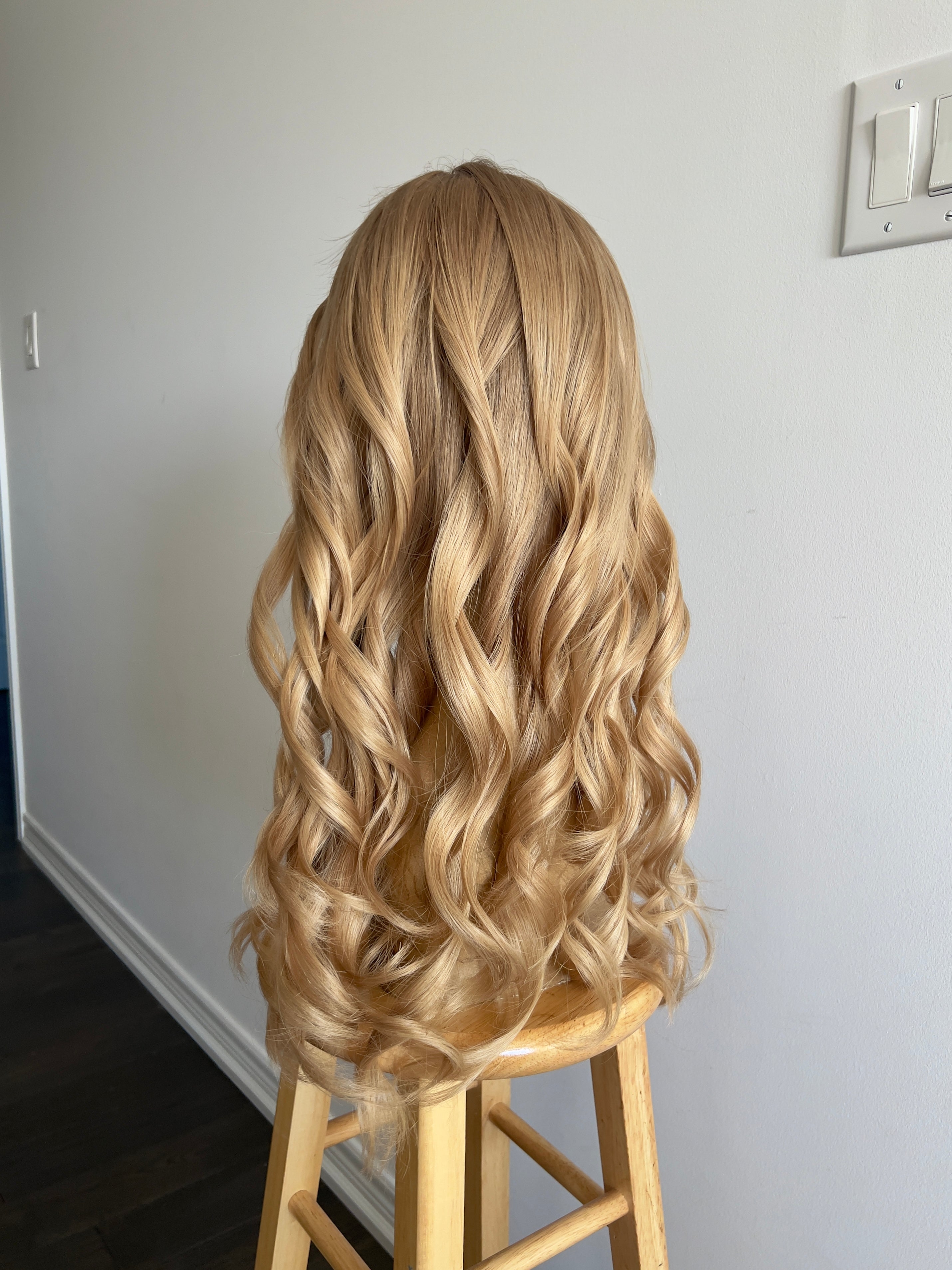 Wheatstone Breeze | Warm Sandy Blonde Ombre