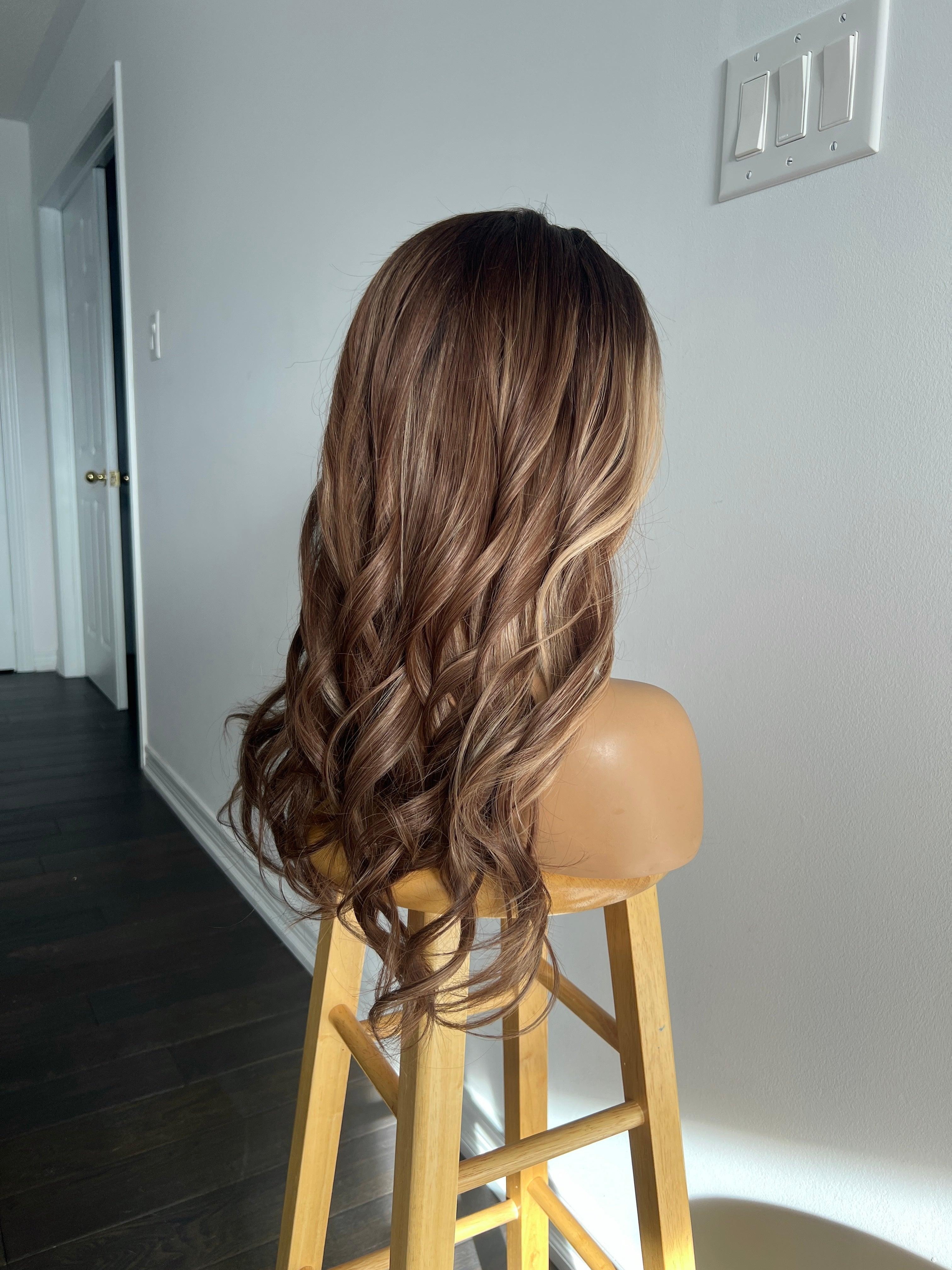 Cindered Mocha | Dark Brown With Light Beige Brown Balayage and Face-framing Highlights