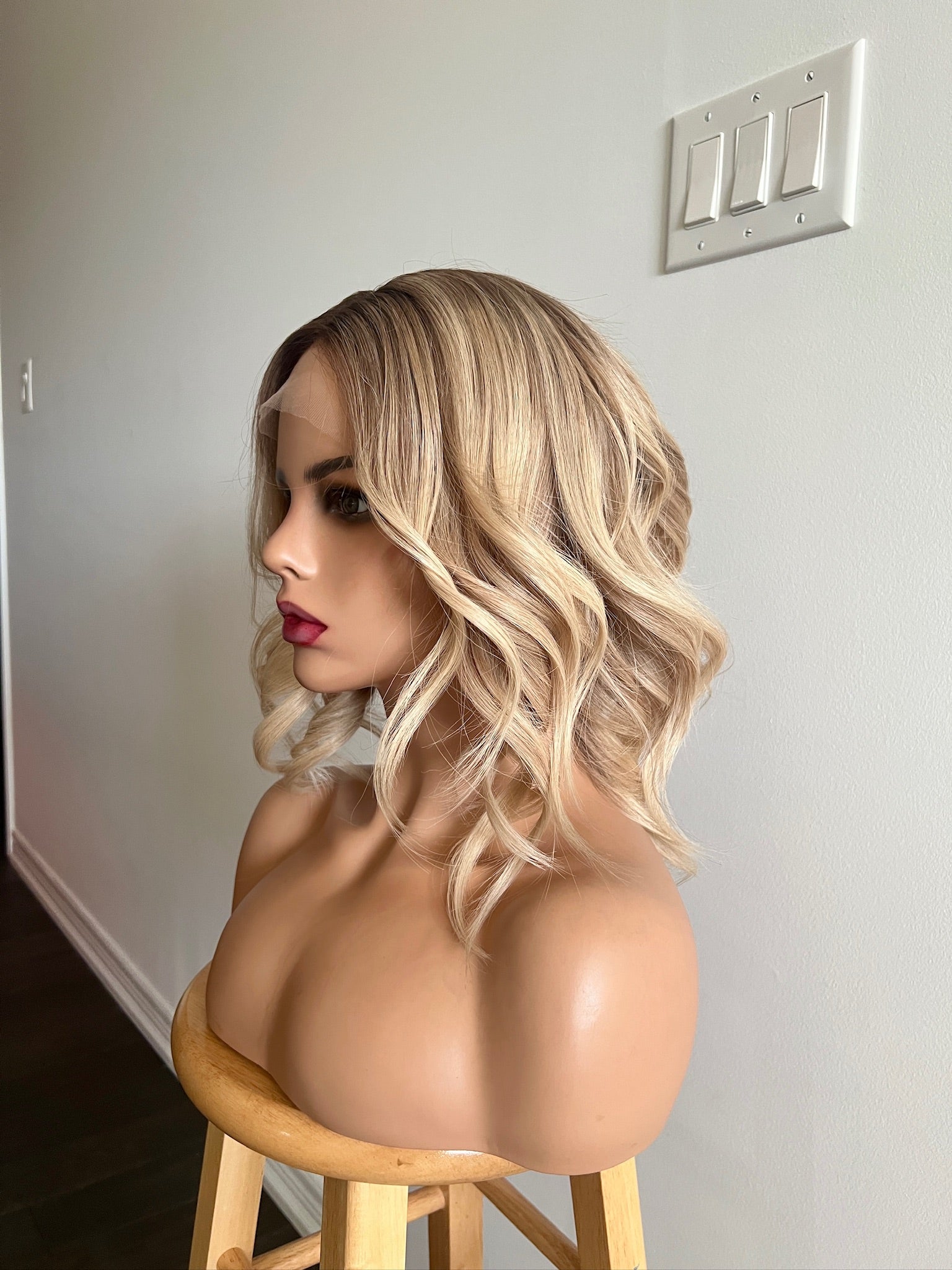 Summer in Cali | Creamy Blonde with Dark Blonde Balayage