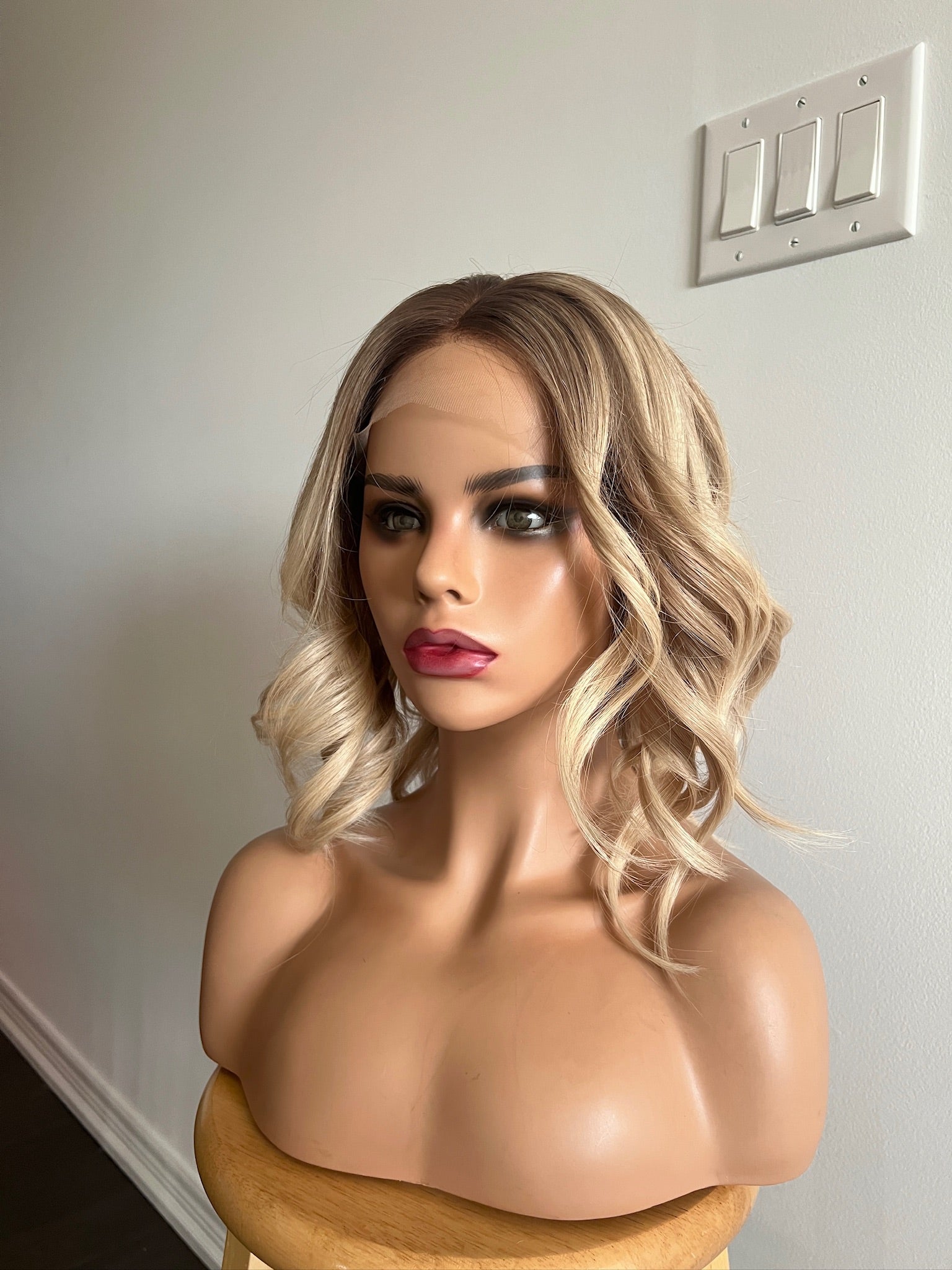 Summer in Cali | Creamy Blonde with Dark Blonde Balayage