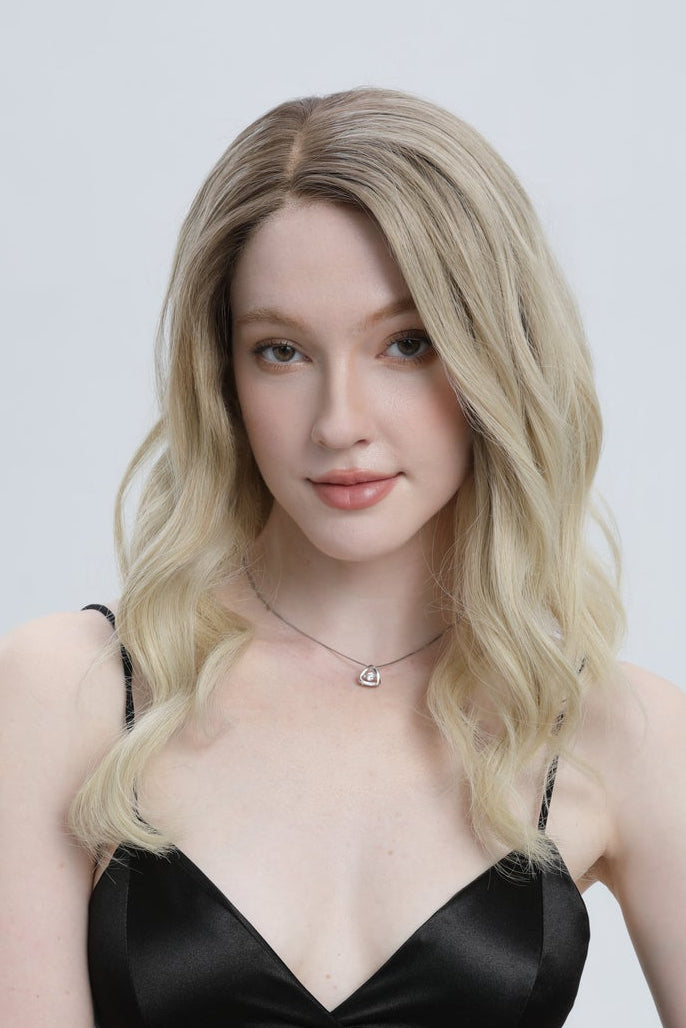 Summer in Cali | Creamy Blonde with Dark Blonde Balayage